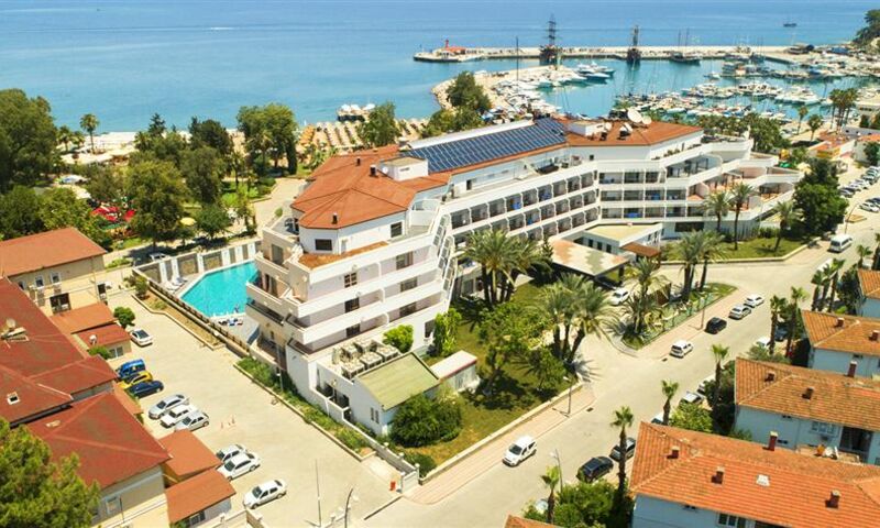 İmperial Turkiz Resort Hotel